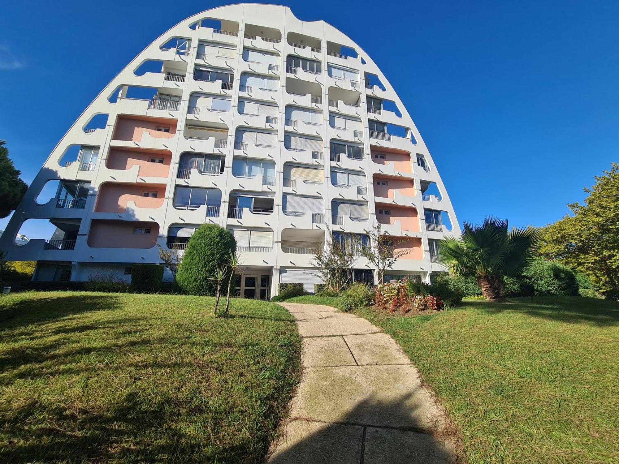 לה גרנד מוט Appart Grande Motte Quartier Couchant - Parking - Balcon- Piscine - Plage 300M מראה חיצוני תמונה